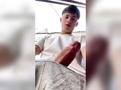 Laureanook gaytube