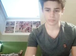Uncut Soccer Fan Omegle Wank
