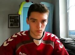 Cellphone Teen Shows Ass & Wanks Uncut Cock