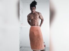 Hot Latino Guy Drops His Towel