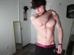 Hot Straight Guy Showing Off His Great Physique