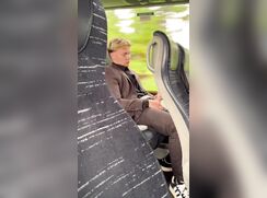 DB - Jerk in Train