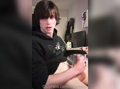 Trxisxtanx Twink Cums 184