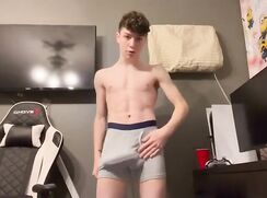 Massive cock twink cums