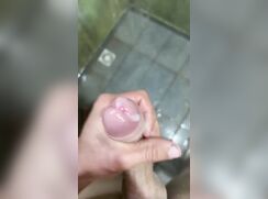 Latino Straight shower hot cumming novinho quente hétero famoso gozando no chuveiro
