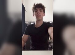 Manutwinkx hairy ass
