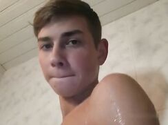 Uncut William Takes A Shower & Has Wank After