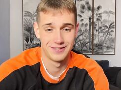 Mason Gallagher wanks !