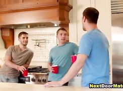 college roommmates