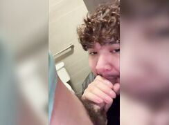Slob sucks another hottie