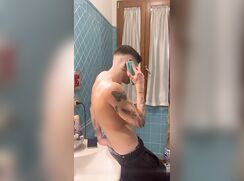 Italian guy getting sucked off