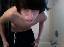 Vintage amateur webcam: Dark haired beauty