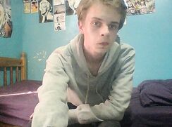 Vintage amateur webcam: Skinny boy strip