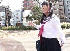 Chibitori-chan - Seduced in the car and swimming pool