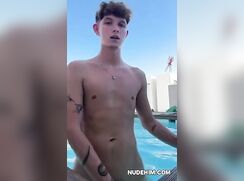 18yo Noah Solo Handjob and Cum Shot
