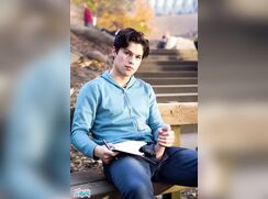 AI - Time for a study break in the park