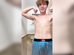 cute big cock dude strip and jark off