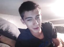 Vintage amateur webcam: Naked talkative boy
