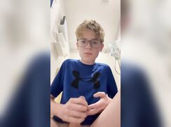 Boned-up nerd