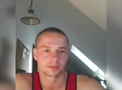 blonde str8 dude chating bate