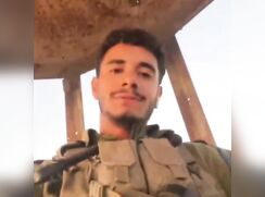 Horny soldiers baited 3