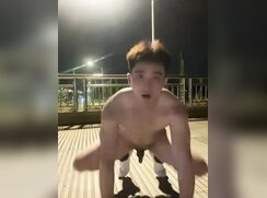 Gooner takes it off outside