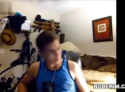 Amateur Guy Jerks Off and Cums Creamy on Webcam