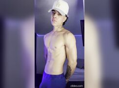randy-aguirre solo twink porn