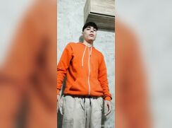 tato-twink solo HOT GUY JERKING OFF