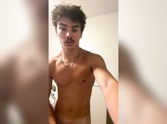 Cute mustache twink on cam
