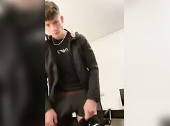 Amateur Chav Big Soft Dick