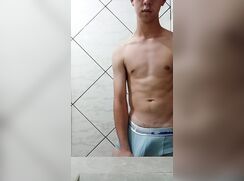cute monstercock brazilian dude bate