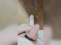 Caught jerking off in convenience store