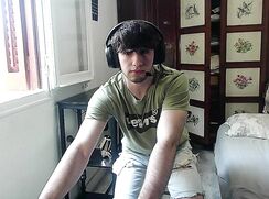 thebulgeboy sexy spanish guy