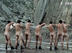 10 naked men outdoor