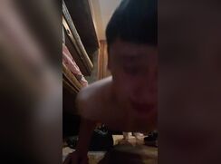 Twink Does Pushups