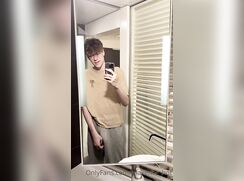 Maxence_hot Jerks Off In The Bathroom