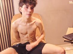 naughty sexy twink webcam show christopher_robin4 home tube